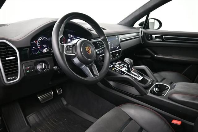 2023 Porsche Cayenne GTS