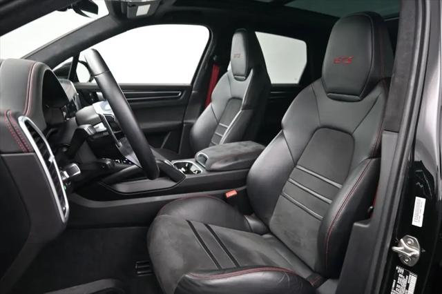 2023 Porsche Cayenne GTS