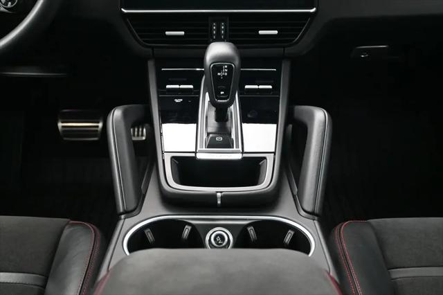 2023 Porsche Cayenne GTS