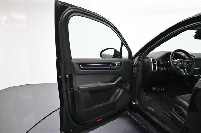 2023 Porsche Cayenne GTS