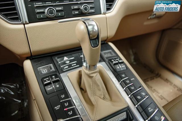 2015 Porsche Macan S
