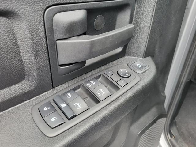 2023 Ram 3500 Tradesman Crew Cab 4x4 64 Box