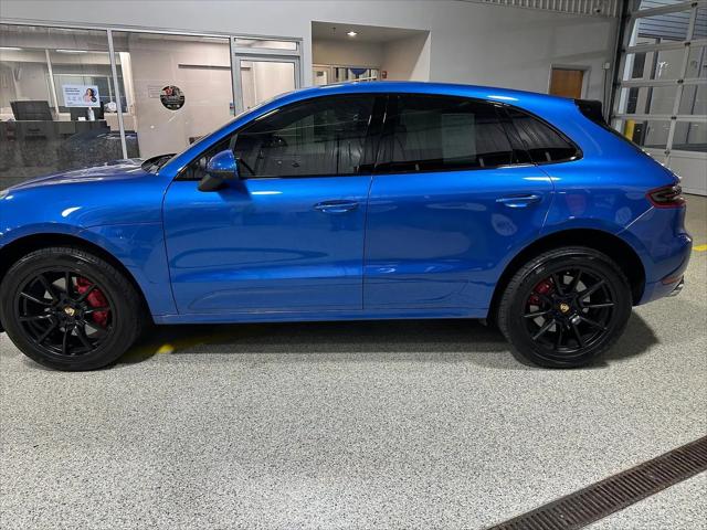 2016 Porsche Macan Turbo