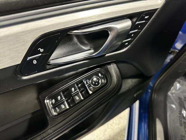 2016 Porsche Macan Turbo