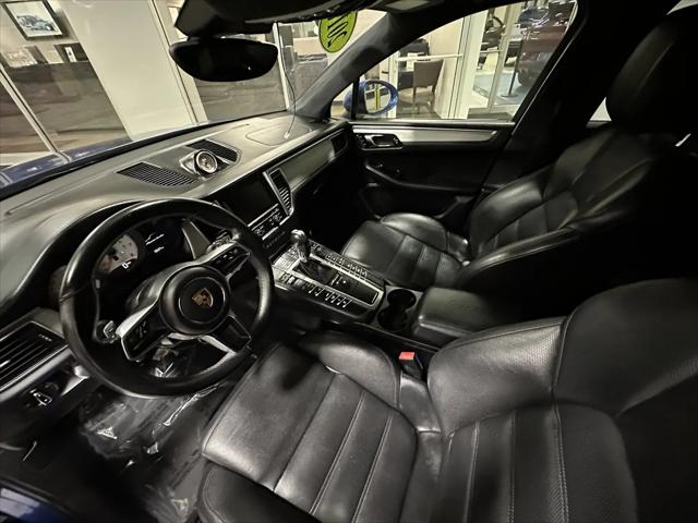 2016 Porsche Macan Turbo