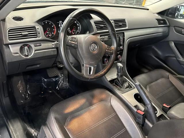 2014 Volkswagen Passat 1.8T SE