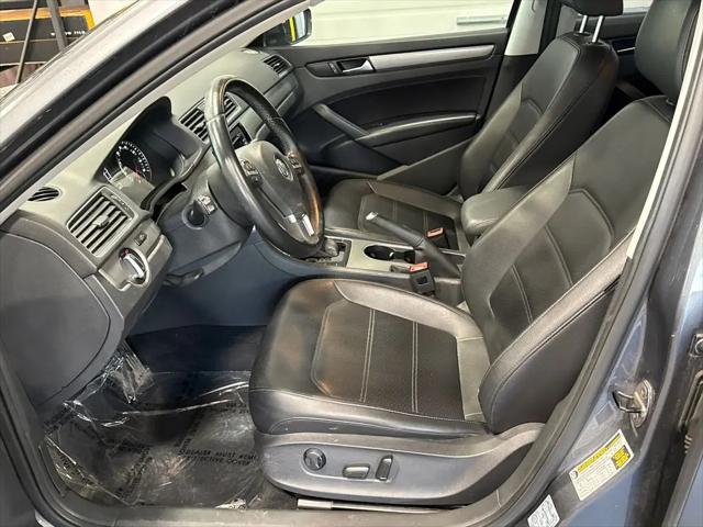2014 Volkswagen Passat 1.8T SE