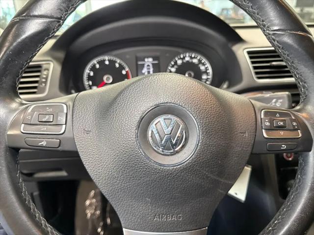 2014 Volkswagen Passat 1.8T SE