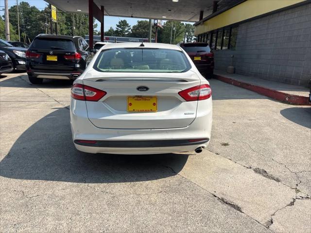 2014 Ford Fusion SE