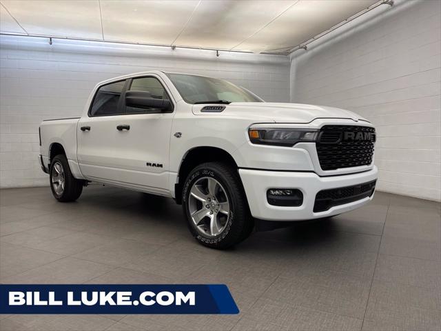 2026 RAM Ram 1500 RAM 1500 EXPRESS CREW CAB 4X4 57 BOX 2026 RAM Ram 1500 RAM 1500 EXPRESS CREW CAB 4X4 57 BOX