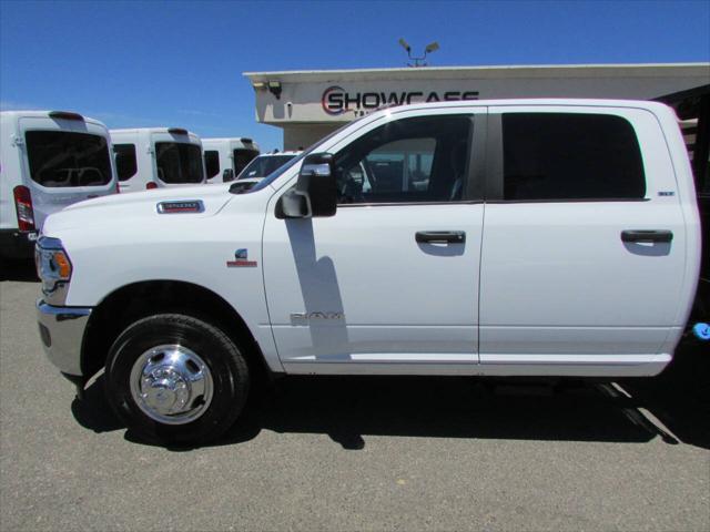 2024 Ram 3500 Tradesman/SLT/Laramie/Limited