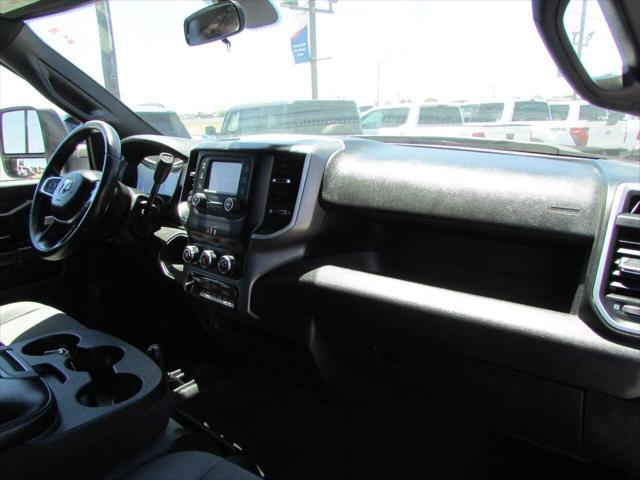 2024 Ram 3500 Tradesman/SLT/Laramie/Limited