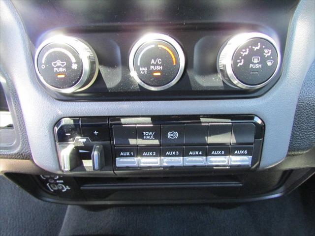 2024 Ram 3500 Tradesman/SLT/Laramie/Limited