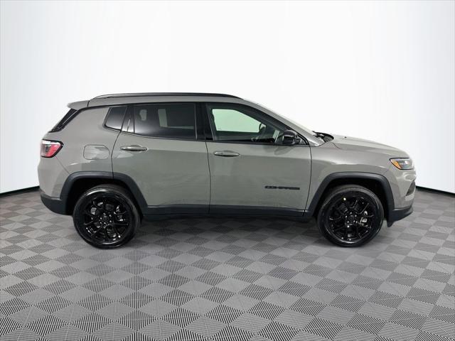 New 2026 Jeep Compass Latitude Altitude For Sale in Millington, TN