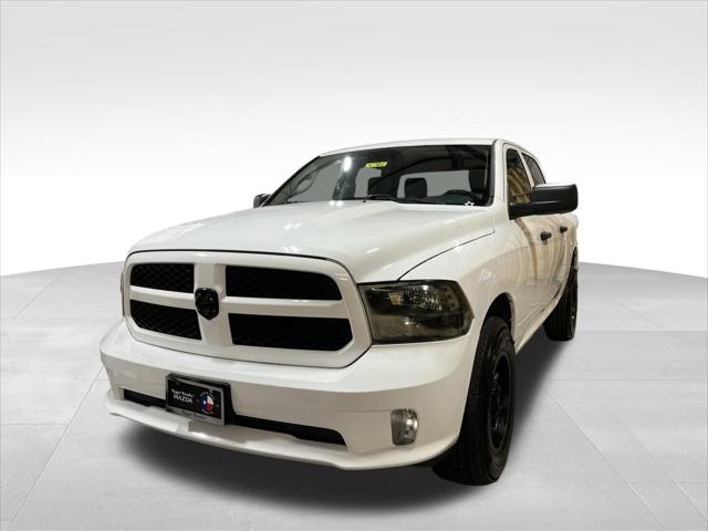2017 Ram 1500 Express Crew Cab 4x4 5'7" Box for sale in Austin, TX