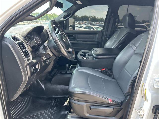 2024 Ram 3500 Tradesman/SLT/Laramie/Limited