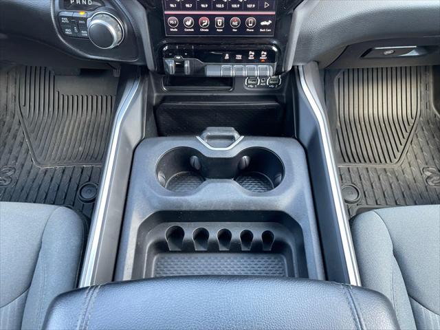 2020 Ram 1500 Big Horn Crew Cab 4x4 64 Box