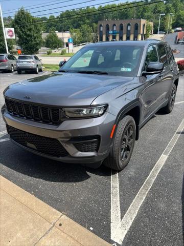 2024 Jeep Grand Cherokee Altitude 4x4 2024 Jeep Grand Cherokee Altitude 4x4