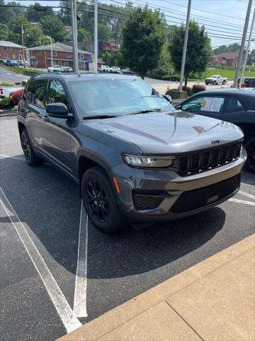 2024 Jeep Grand Cherokee Altitude 4x4 2024 Jeep Grand Cherokee Altitude 4x4