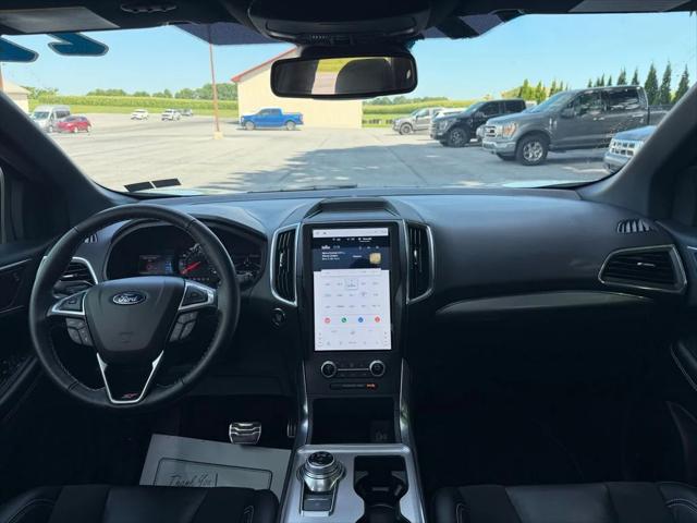 2022 Ford Edge ST