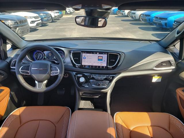 2026 Chrysler Pacifica Pinnacle