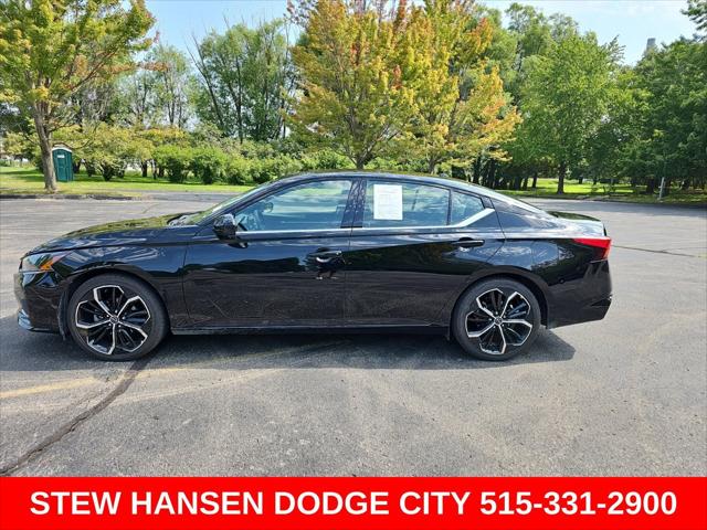 2024 Nissan Altima SR FWD for sale in Urbandale, IA