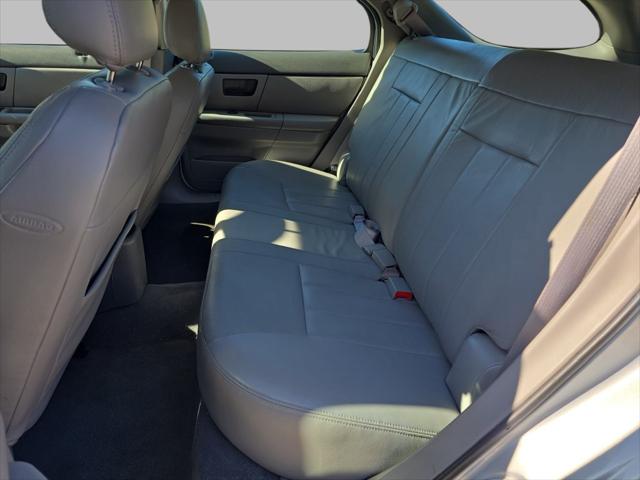 2005 Mercury Sable LS