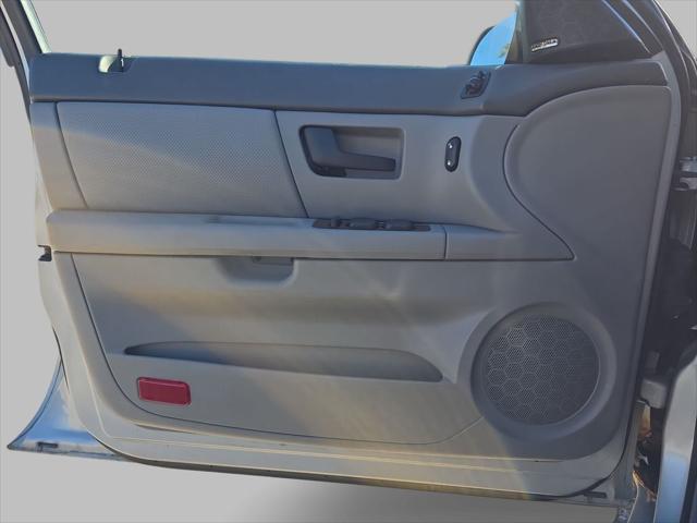 2005 Mercury Sable LS