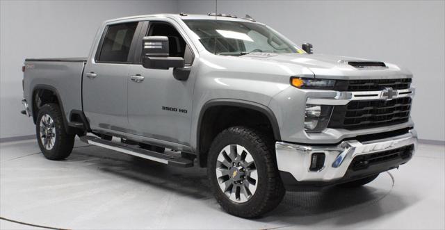 2024 Chevrolet Silverado 3500HD 4WD Crew Cab Standard Bed LT for sale near Groveport, OH