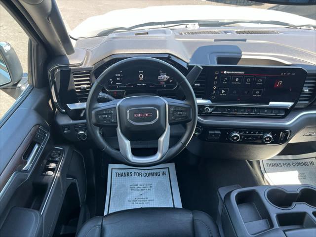 2025 GMC Sierra 1500 4WD Crew Cab Short Box SLT
