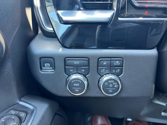 2025 GMC Sierra 1500 4WD Crew Cab Short Box SLT