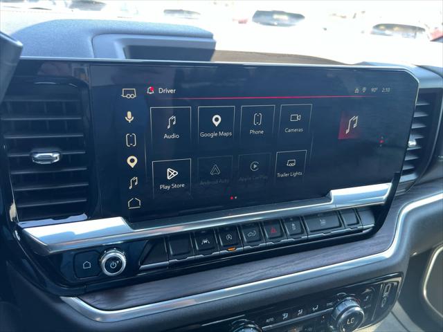 2025 GMC Sierra 1500 4WD Crew Cab Short Box SLT