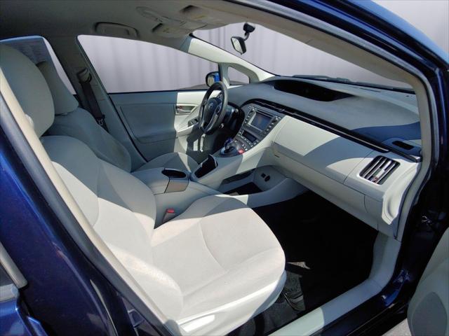 2014 Toyota Prius Three