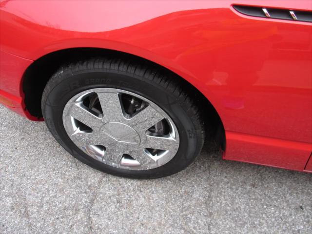 2002 Ford Thunderbird w/Hardtop Premium