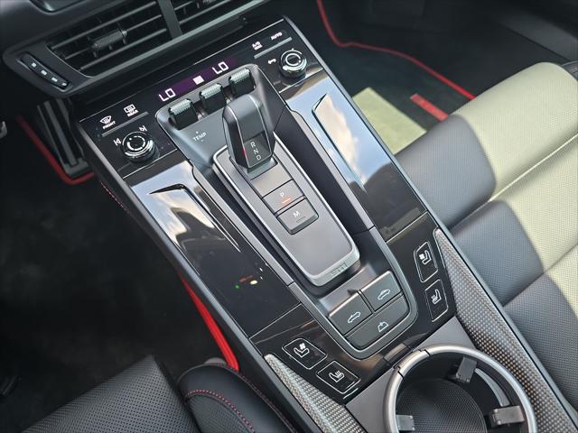 2026 Porsche 911 Carrera GTS Cabriolet