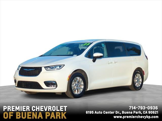 2023 Chrysler Pacifica Touring L for sale in Buena Park, CA