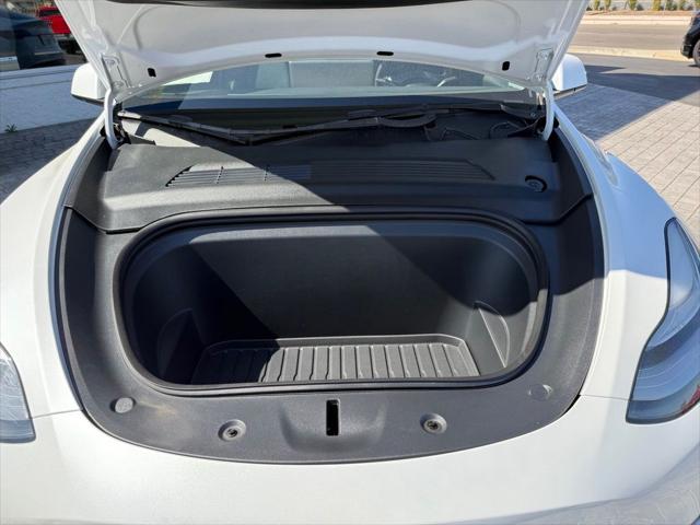 2021 Tesla Model Y Standard Range Rear-Wheel Drive