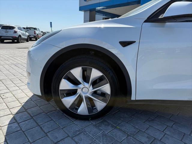 2021 Tesla Model Y Standard Range Rear-Wheel Drive
