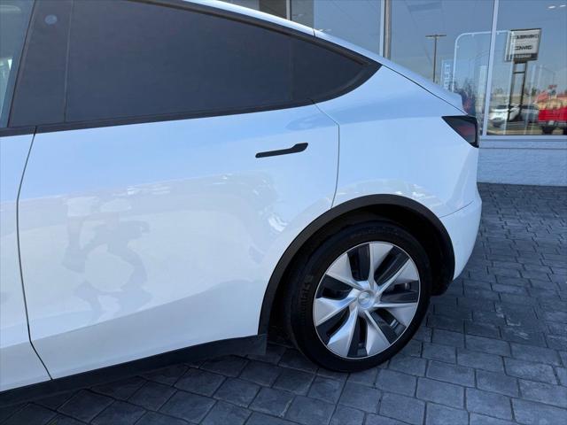 2021 Tesla Model Y Standard Range Rear-Wheel Drive