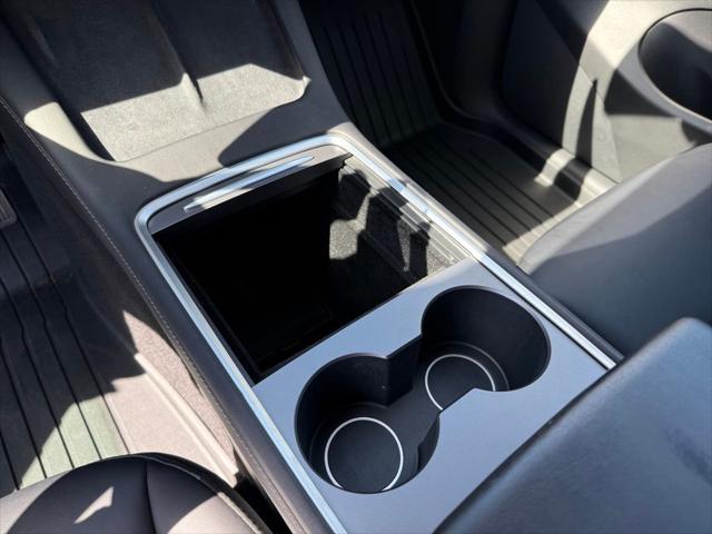 2021 Tesla Model Y Standard Range Rear-Wheel Drive