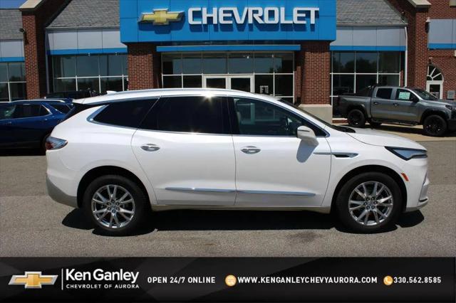 2023 Buick Enclave Essence AWD for sale in Aurora, OH