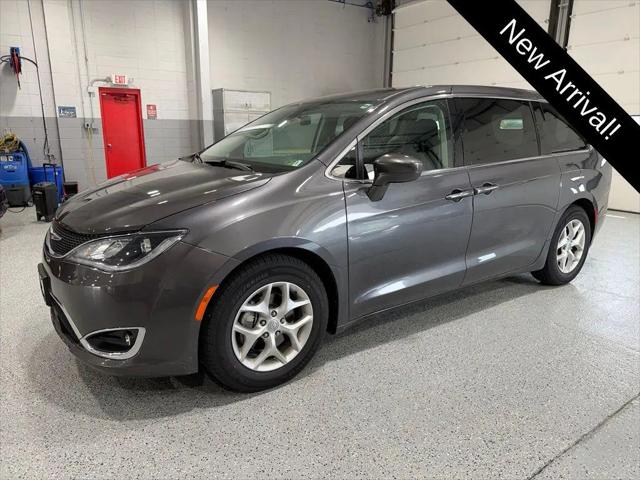 2018 Chrysler Pacifica Touring Plus for sale in Waterloo, IA
