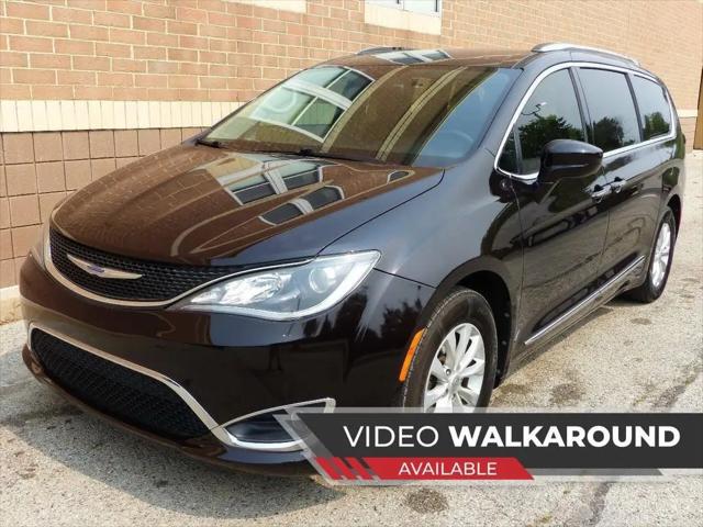 2019 Chrysler Pacifica Touring L for sale in New Haven, MI