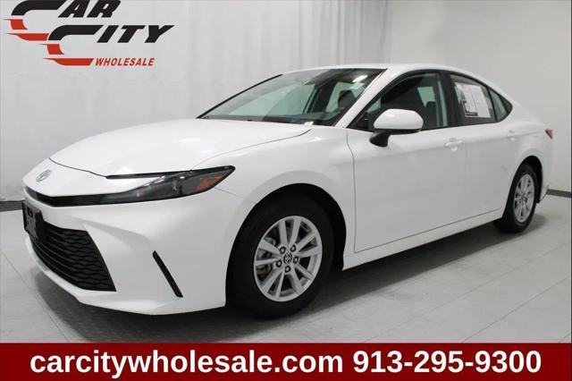 2025 Toyota Camry LE for sale in Shawnee, KS