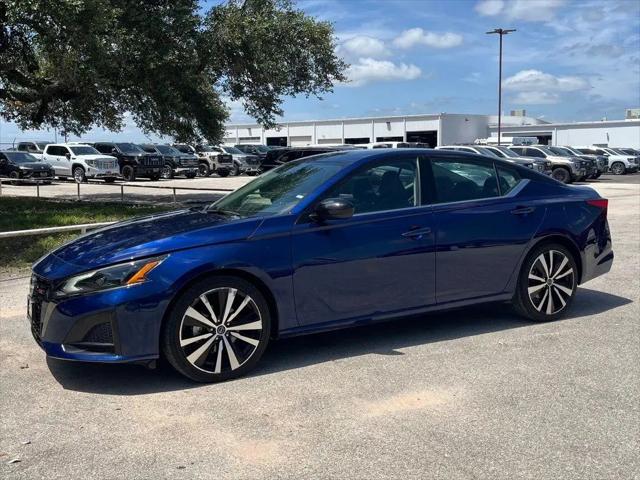 2024 Nissan Altima SR FWD for sale in Weimar, TX
