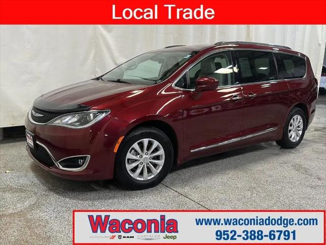 2019 Chrysler Pacifica Touring L for sale in Waconia, MN