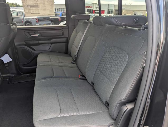 2026 Ram 1500 Express Crew Cab 4x4 57 Box