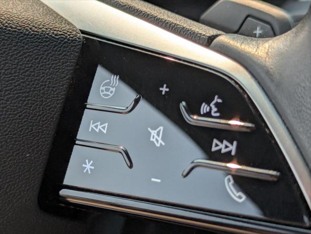 2023 Audi e-tron Premium Plus 40 RWD