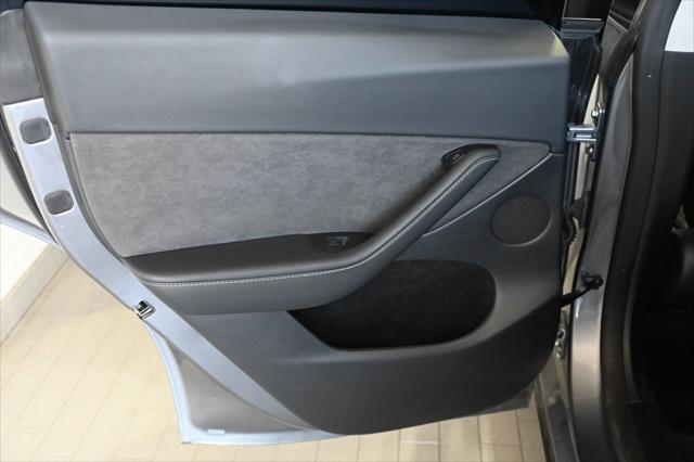 2024 Tesla Model Y Long Range Dual Motor All-Wheel Drive