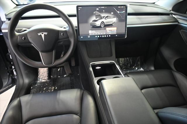 2024 Tesla Model Y Long Range Dual Motor All-Wheel Drive